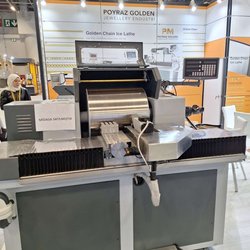 Фотоотчет с осенней выставки Istanbul Jewelry Show 2025: ювелирные изделия и технологии
