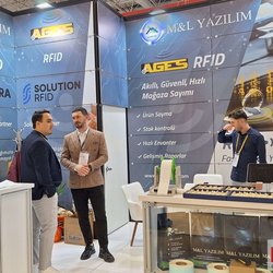 Фотоотчет с весенней выставки Istanbul Jewelry Show 2025: от оборудования до готовых украшений