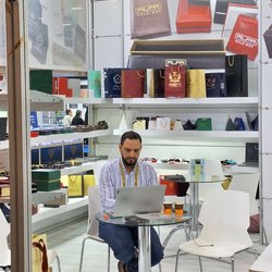 Фотоотчет с весенней выставки Istanbul Jewelry Show 2025: от оборудования до готовых украшений