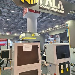 Фотоотчет с осенней выставки Istanbul Jewelry Show 2025: ювелирные изделия и технологии