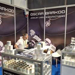 Фотоотчет с весенней выставки Istanbul Jewelry Show 2025: от оборудования до готовых украшений