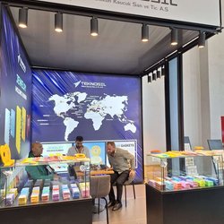 Фотоотчет с осенней выставки Istanbul Jewelry Show 2025: ювелирные изделия и технологии