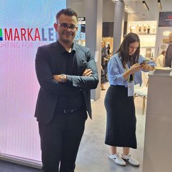 Фотоотчет с весенней выставки Istanbul Jewelry Show 2025: от оборудования до готовых украшений
