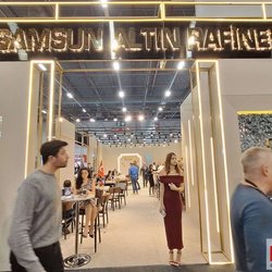Фотоотчет с весенней выставки Istanbul Jewelry Show 2025: от оборудования до готовых украшений
