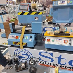 Фотоотчет с осенней выставки Istanbul Jewelry Show 2025: ювелирные изделия и технологии