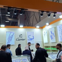 Фотоотчет с весенней выставки Istanbul Jewelry Show 2025: от оборудования до готовых украшений