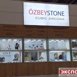 Фотоотчет с осенней выставки Istanbul Jewelry Show 2025: ювелирные изделия и технологии