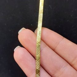 Фотоотчет с осенней выставки Istanbul Jewelry Show 2025: ювелирные изделия и технологии
