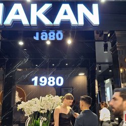 Фотоотчет с весенней выставки Istanbul Jewelry Show 2025: от оборудования до готовых украшений