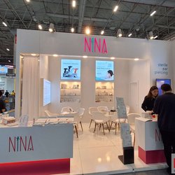 Фотоотчет с весенней выставки Istanbul Jewelry Show 2025: от оборудования до готовых украшений