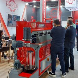 Фотоотчет с осенней выставки Istanbul Jewelry Show 2025: ювелирные изделия и технологии