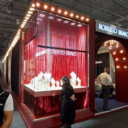 Фоторепортаж с выставки "Istanbul Jewelry Show'  October 2024"