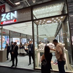 Фоторепортаж с выставки "Istanbul Jewelry Show'  October 2024"