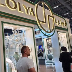 Фотоотчет с весенней выставки Istanbul Jewelry Show 2025: от оборудования до готовых украшений