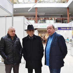 Фотоотчет с выставки УралЮвелир. Подарки 2020