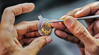 Ремонт ювелирных изделий: из чего складывается цена?