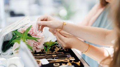 Истории поисков в ювелирном направлении: рассказывает AllTime