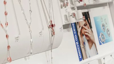 Тренд на Self-Service: Чему малому ювелирному ритейлу стоит поучиться у нового формата SOKOLOV?