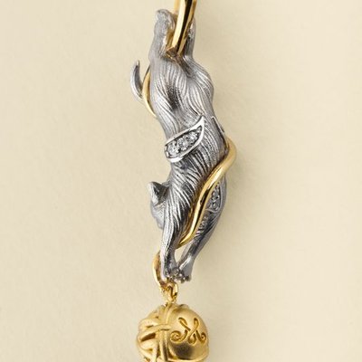 Игривый котёнок