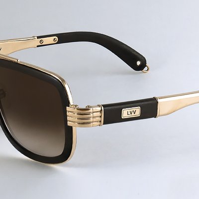 BOSS-LVV: Солнцезащитные мужские очки, цепочка, три браслета со вставками из черного и железного дерева.