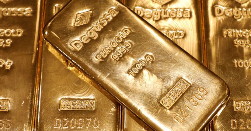 Золото выросло во вторник на фоне замедления роста доллара США