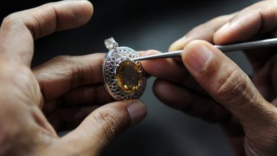 Кыргызстан: Налоговая нагрузка на производителей и импортеров похоронила целую ювелирную отрасль