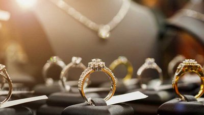 Минфин планирует запустить ювелирный онлайн-маркетплейс