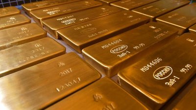 Банки РФ просят ЦБР возобновить покупки золота, поскольку коронавирус усложнил экспорт