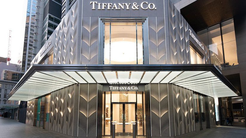 Французский концерн LVMH отложил покупку Tiffany & Co. на неопределенный срок