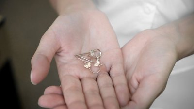 За отказ заменить товар ювелирный магазин заплатил в семь раз больше