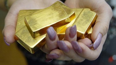 Зачем россиян стимулируют скупать золото