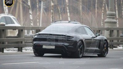 В Новой Москве грабители увезли сейф с золотом на украденном Porsche