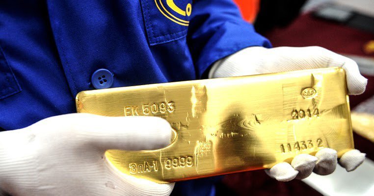 Золото торгуется у исторических максимумов, серебро дорожает более чем на 6%