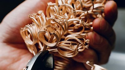 Ювелиры РФ за 9 месяцев увеличили потребление золота на 29,8%