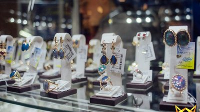 Продажи ювелирных изделий в России в 2016-2020 гг сократились на 25,5%: с 81,0 до 60,3 млн шт.