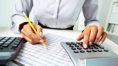 С 2023 года ювелиры не могут применять УСН и ПСН: как быть с НДС?