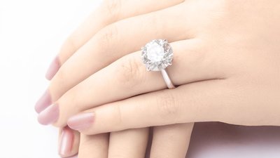 Экономика лабораторных бриллиантов