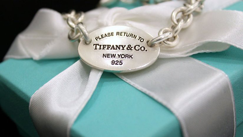 Квартальная прибыль Tiffany увеличилась в 1,5 раза, превысив ожидания