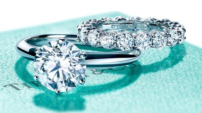 Засияют ли бриллианты ярче остальных предметов роскоши?