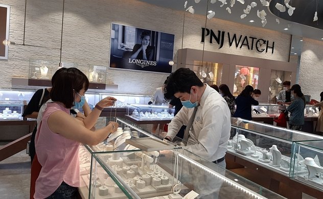 Прибыль ведущей ювелирной компании Вьетнама Phu Nhuan Jewelry выросла почти на 91%