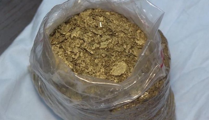 Жителя Магадана осудили условно за хранение дома промышленного золота