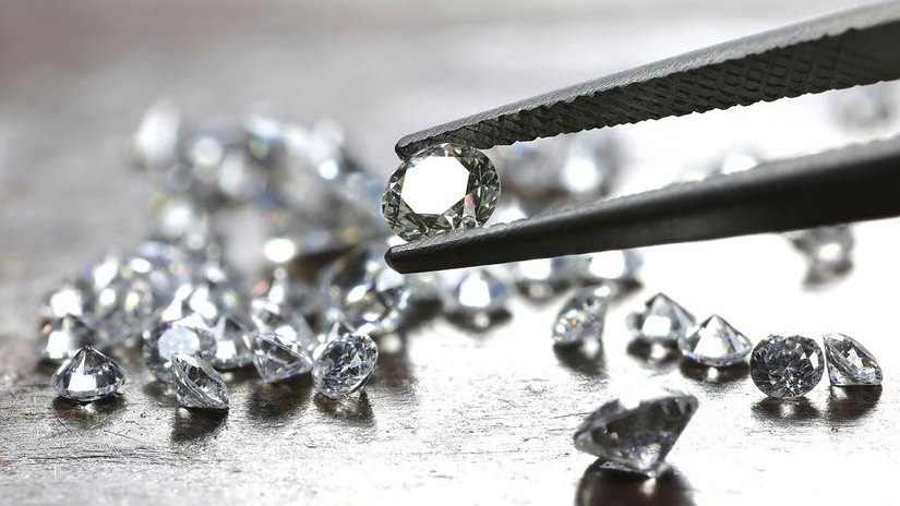 В первом полугодии мировые цены на ювелирные изделия с бриллиантами размером один карат выросли на 7,9%