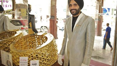 Индия собирается стать крупнейшим в мире экспортным центром драгоценных камней и ювелирных изделий