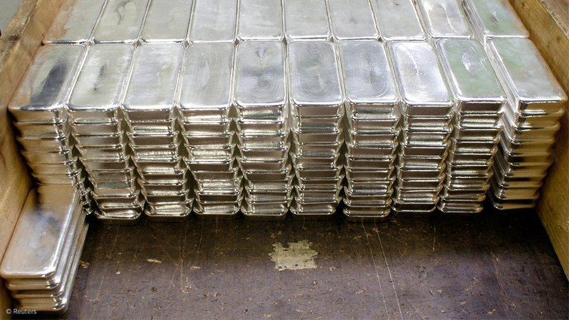 Эксперты предрекли максимальный за десятилетия дефицит серебра в 2022 году