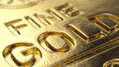 Цена на золото снизилась в четверг на фоне падения фондовых индексов США