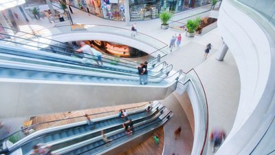 Торговые центры вернули только 16% докризисного трафика