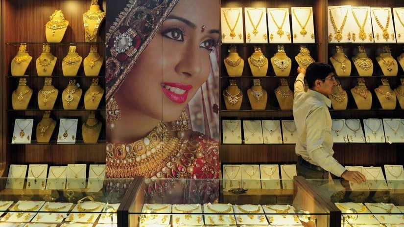 С 1 апреля правительство Индии запретит продажу золотых украшений и артефактов без клейма