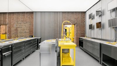 Российский ювелирный бренд Avgvst открыл магазин в Берлине