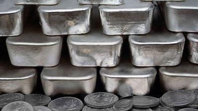 Промышленный спрос на серебро в 2024 году установит новый рекорд