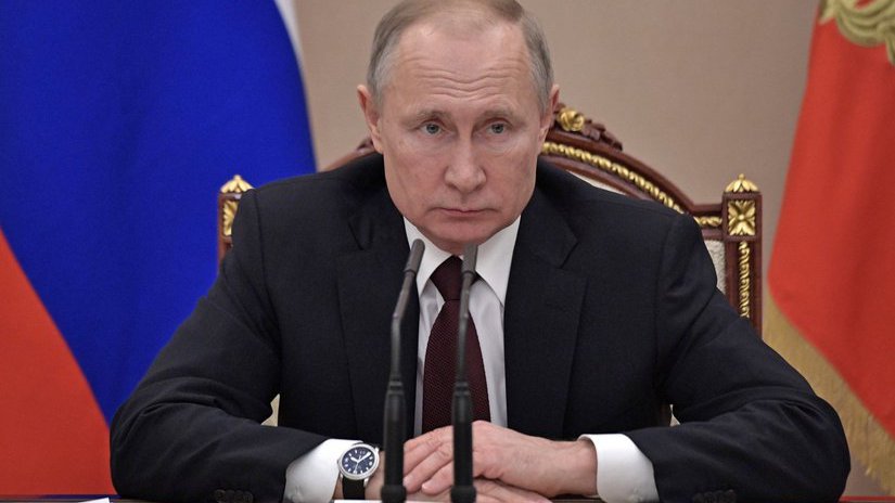 Путин поручил кабмину рассмотреть меры поддержки ювелирной отрасли